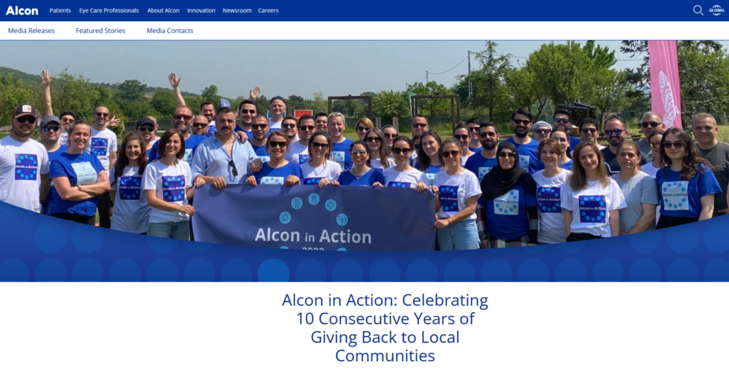 Alcon sets a great CFR example - team photo - a sea of blue T Shirts